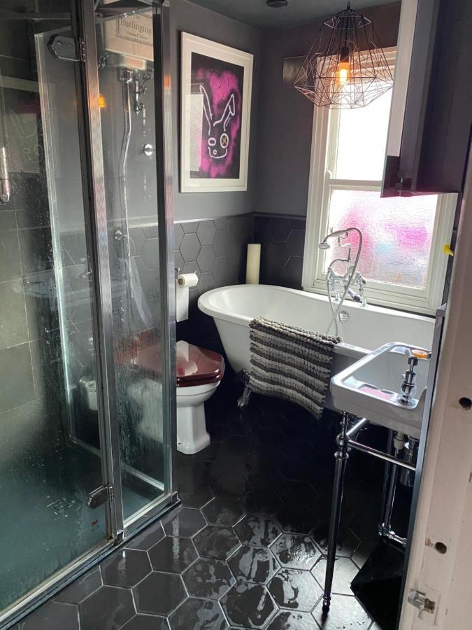 Luxury 2 Bedroom Flat Heart Of Camden ลอนดอน ภายนอก รูปภาพ